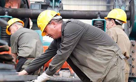 Kondisyon sekirite pou anlè teknik operasyon lifting.jpg Safety Requirements for Overhead Crane Lifting Operation.jpg